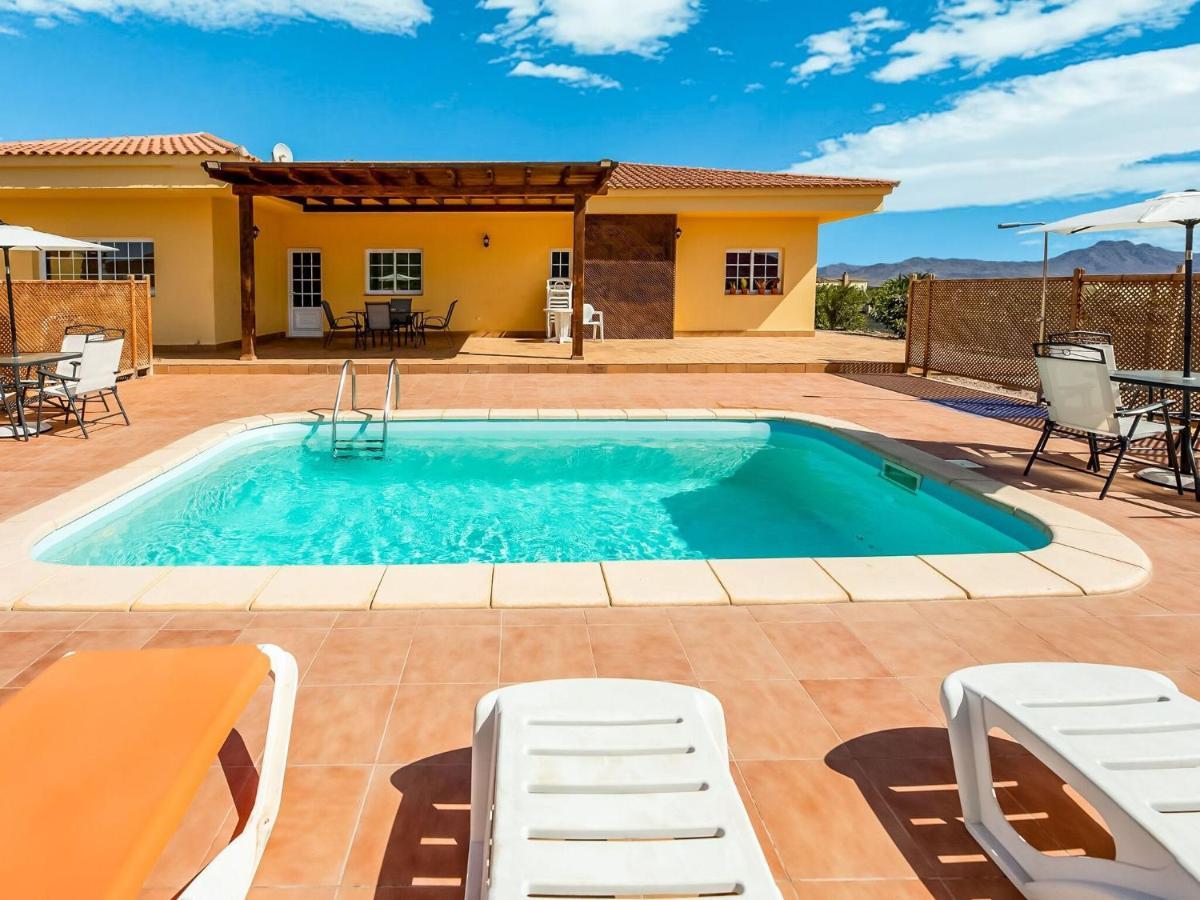Belvilla By Oyo Chalet En Tuineje Para 6 Personas Phòng bức ảnh